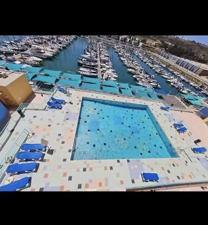 Oasis Marina
